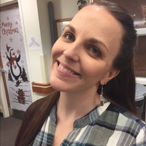 Meet your Posher, Candace